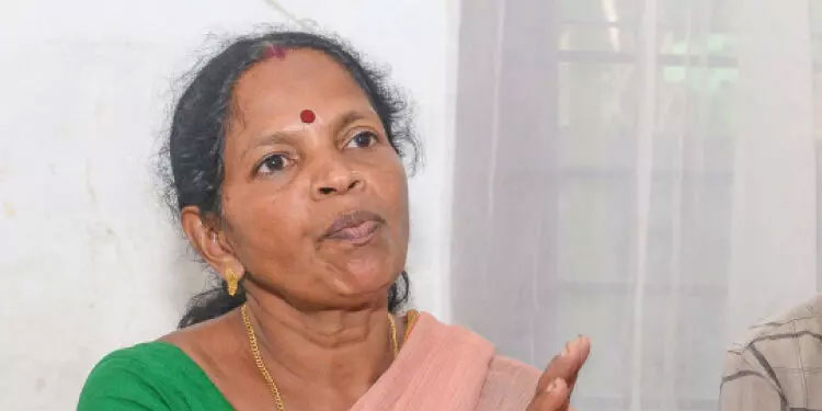 വ്യാജരേഖയുണ്ടാക്കി ജോലി നേടിയെന്ന പരാതിയിൽ സതിയമ്മക്കെതിരെ കേസ്​
