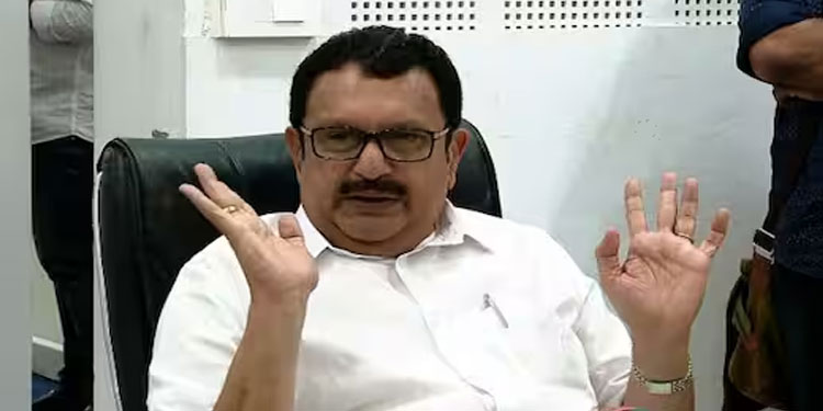 ‘ഞാന്‍ സ്ഥിരം സ്റ്റാർ അല്ലേ? പുതുപ്പള്ളി താരപ്രചാരക പട്ടികയിൽ ഉൾപ്പെട്ടില്ലെങ്കിലും പ്രശ്നമില്ല,പരിഭവം ഇല്ല’