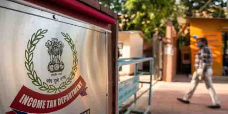 തമിഴ്നാട്ടിൽ ആദായ നികുതി വകുപ്പിന്റെ റെയ്ഡ്: ചെന്നൈ ഉൾപ്പെടെ 30 ഇടങ്ങളിൽ പരിശോധന