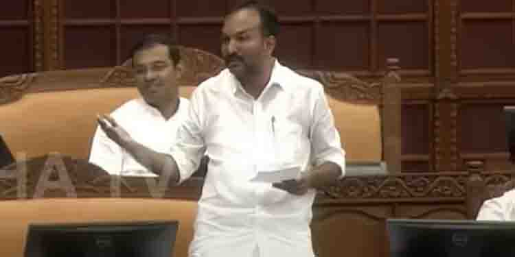 ‘മുഖ്യമന്ത്രിയുടെ മകനുമായി അടുത്ത ബന്ധമുള്ളവർക്ക് പങ്കാളിത്തം’; എഐ ക്യാമറ അഴിമതി സഭയിലുന്നയിച്ച് പ്രതിപക്ഷം