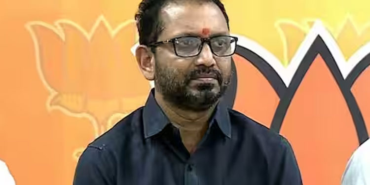 ‘ജനങ്ങളോട് സംവദിക്കാനാണ് മണ്ഡലം യാത്ര എന്ന് പറയുന്നത് തട്ടിപ്പ്, സർക്കാർ ചെലവിൽ ഇടതുപക്ഷം പ്രാചരണം നടത്തരുത്’