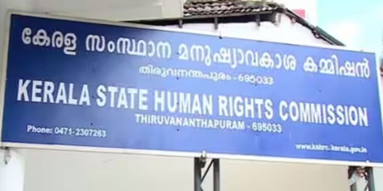 ഖരമാലിന്യങ്ങൾ ശേഖരിക്കുന്നവരെ കണ്ടിജന്റ് ജീവനക്കാരാക്കണം: മനുഷ്യാവകാശ കമ്മീഷൻ