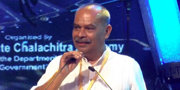 സ്പെഷ്യൽ ജൂറി പുരസ്‌കാരതുക വർധിപ്പിക്കണം, പെൺപ്രതിമ നൽകി പ്രലോഭിപ്പിക്കരുത്: വിവാദപരാമർശവുമായി അലൻസിയർ