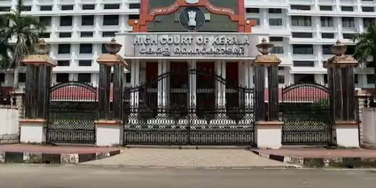 സ്റ്റോപ്പ് മെമ്മോ ലംഘിച്ചും നിർമാണം തുടരുന്ന ഭൂവുടമകളാരൊക്കെ? വിശദാംശം നൽകണം; ഹൈക്കോടതി നിര്‍ദ്ദേശം