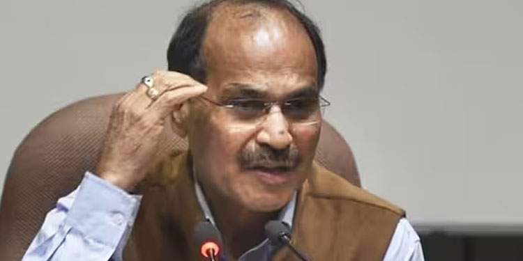 ‘ഇന്ത്യയെന്ന പുതിയ പേരിനെ മോദിക്ക് ഭയം; ബ്രിട്ടീഷുകാർക്കെതിരെയുള്ള നിലപാടെങ്കില്‍ രാഷ്ട്രപതി ഭവൻ ഉപേക്ഷിക്കണം’