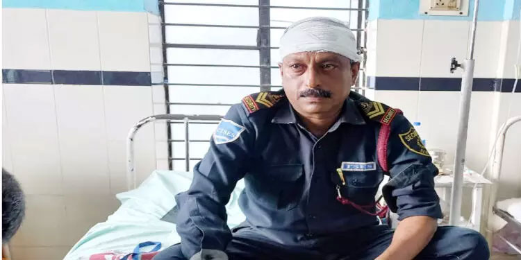 സെക്യൂരിറ്റി ജീവനക്കാരന്‍റെ തല പൊട്ടിച്ചു: കൊട്ടാരക്കര താലൂക്കാശുപത്രിയിൽ വീണ്ടും അക്രമം