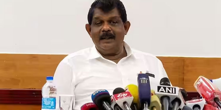സംസ്ഥാനത്ത് വാഹനാപകടമരണങ്ങള്‍ കുറഞ്ഞെന്ന് മന്ത്രി; ‘സുരക്ഷാ സംവിധാനങ്ങള്‍ ശക്തമാക്കിയതിന്റെ ഫലം’