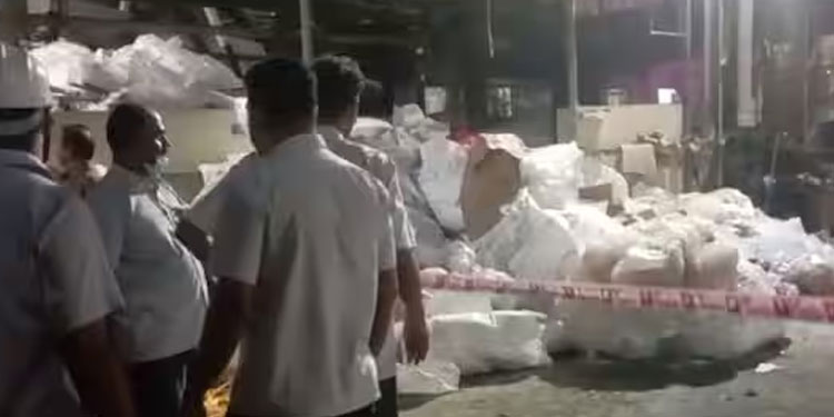 കൊച്ചിയിൽ നീറ്റ ജലാറ്റിൻ കമ്പനിയിൽ പൊട്ടിത്തെറി, ഒരു മരണം, 4 പേ‍‍ര്‍ക്ക് പരിക്ക്