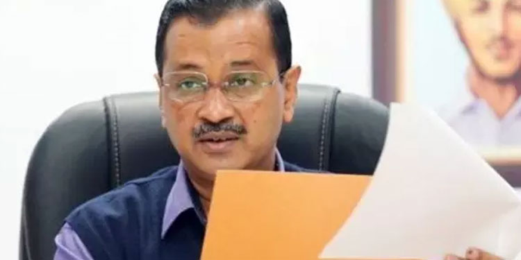 സ്വകാര്യ വാട്ട്‌സ്ആപ്പ് ചാനലുമായി കെജ്‌രിവാൾ