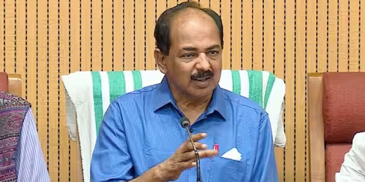 മുൻഗണനാ റേഷൻ കാർഡ്, അപേക്ഷ അടുത്ത 10 മുതൽ സ്വീകരിക്കുമെന്ന് മന്ത്രി; ‘ഓപ്പറേഷൻ യെല്ലോ’യിൽ ഈടാക്കിയത് നാലു കോടി