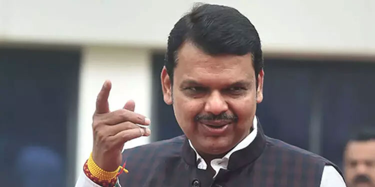 ‘പ്രധാനമന്ത്രി സ്ഥാനത്തേക്ക് ഒ.ബി.സി വിഭാഗക്കാരനെ മത്സരിപ്പിക്കാൻ ധൈര്യമുണ്ടോ?’; കോൺഗ്രസിനെ വെല്ലുവിളിച്ച് ദേവേന്ദ്ര ഫഡ്നാവിസ്