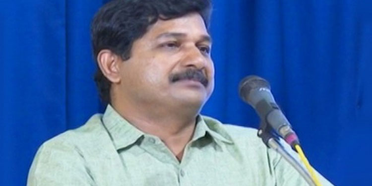 മുഖ്യധാര മാധ്യമങ്ങള്‍ ഫാസിസത്തിന് കീഴടങ്ങി; കേന്ദ്രത്തിനെതിരെ ഒരു വാക്ക് കൊണ്ട് പോലും പ്രതിരോധം തീര്‍ക്കാന്‍ തയ്യാറാകുന്നില്ല: എം സ്വരാജ്‌
