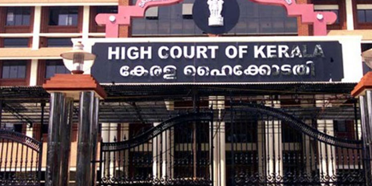 ഡ്രൈവിങ്‌ സംസ്‌കാരം മാറണമെന്ന്‌ ഹൈക്കോടതി; മലയാളികൾ കേരളത്തിനുപുറത്ത്‌ ഗതാഗത നിയമങ്ങൾ പാലിക്കുന്നു