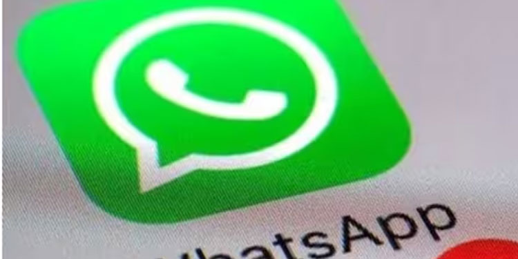 ‘വാട്‌സ്ആപ്പ് കോളുകള്‍ റെക്കോര്‍ഡ് ചെയ്യുന്നുണ്ടോ, അക്കൗണ്ടുകള്‍ നിരീക്ഷണത്തിലാണോ?’ പൊലീസിന്റെ മറുപടി
