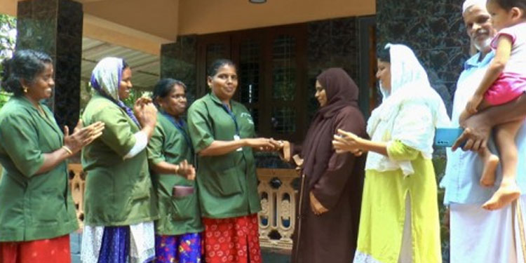 കളഞ്ഞുകിട്ടിയ സ്വർണവള തിരികെയേൽപ്പിച്ച്‌ ഹരിതകർമസേനാംഗം: അഭിനന്ദനവുമായി മന്ത്രി എം ബി രാജേഷ്