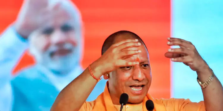 അഹിംസയാണ് ജനാധിപത്യത്തിന്‍റെ കരുത്ത് – യോഗി ആദിത്യനാഥ്