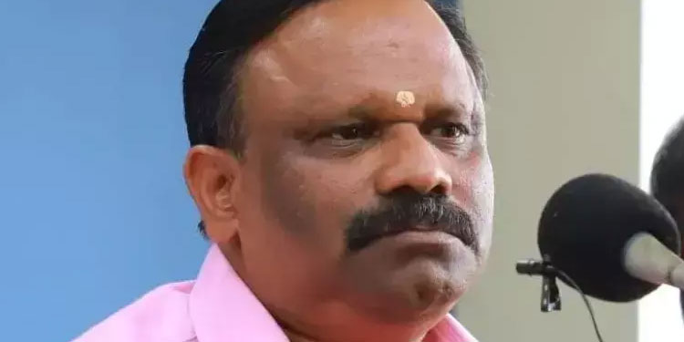 കണ്ണൂരിൽ കമ്യൂണിസ്റ്റുകാർ ഭരിക്കുന്ന ക്ഷേത്രത്തിൽ വിവേചനം ഉണ്ടായെങ്കിൽ ആരാണ് ഉത്തരവാദി -വത്സൻ തില്ലങ്കേരി