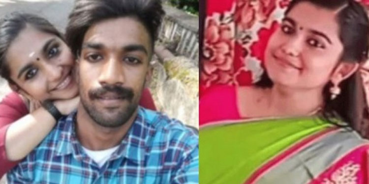 ഷാരോൺ വധക്കേസ്; വിചാരണ കന്യാകുമാരിയിലേക്ക് മാറ്റണം: പ്രതി ​ഗ്രീഷ്മ സുപ്രീം കോടതിയിൽ