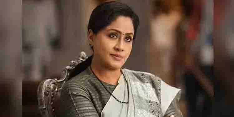 നടി വിജയശാന്തി ബിജെപി വിട്ടു, വീണ്ടും കോൺഗ്രസിലേക്ക്