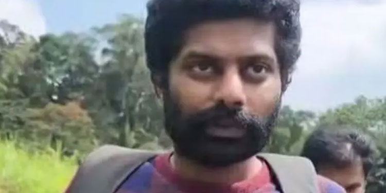 ഇടുക്കി വന്യജീവി സങ്കേതത്തില്‍ കുടുങ്ങിയ യുവാവിനെ രക്ഷപ്പെടുത്തി