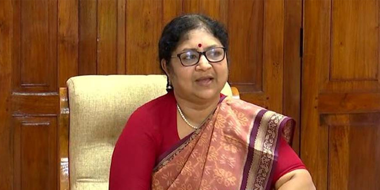 ഒരു കണ്ണട വാങ്ങാൻ പൊതുഖജനാവിൽ നിന്ന് 30,500 രൂപ ;  പ്രതികരിക്കാൻ തയ്യാറാകാതെ മന്ത്രി ആർ ബിന്ദു