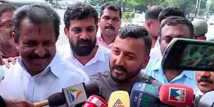 ഒരു നിയമപ്രതിരോധവും ഇല്ലാതെയാണ് വന്നത്, ചോദ്യം ചെയ്യാനല്ല മൊഴിയെടുക്കാനാണ് വിളിച്ചത് : രാഹുൽ മാങ്കൂട്ടത്തിൽ
