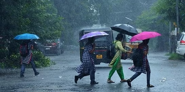 അതിതീവ്ര ന്യൂനർദ്ദം രൂപപ്പെടാനിരിക്കെ പുതിയ ചക്രവാതചുഴി ; ജാഗ്രത നിർദ്ദേശം