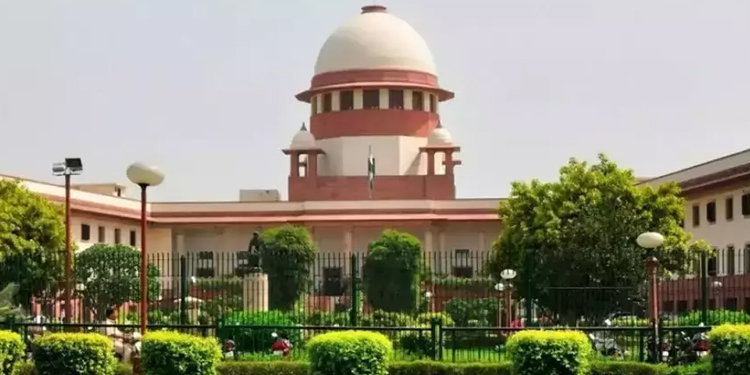 പതഞ്ജലി പരസ്യങ്ങൾക്ക് വന് പിഴ ചുമത്തുമെന്ന് താക്കീതുമായി സുപ്രീംകോടതി