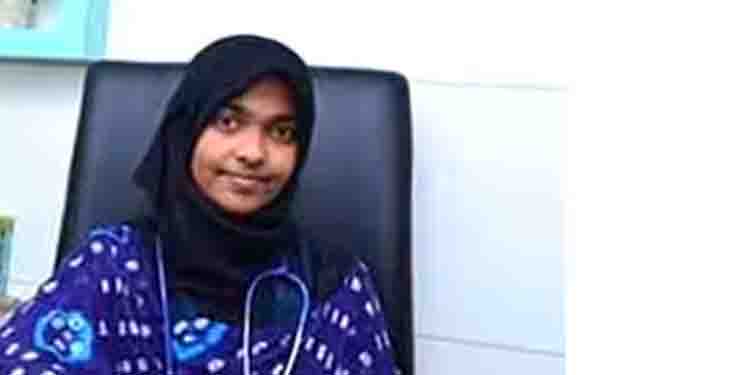 ഹാദിയയെ കാണാനില്ലെന്ന് അച്ഛന്റെ ഹേബിയസ് കോർപ്പസ് ഹർജി; ഇന്ന് കോടതിയിൽ