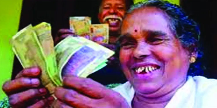 ശമ്പളവും പെൻഷനും മുടങ്ങില്ല