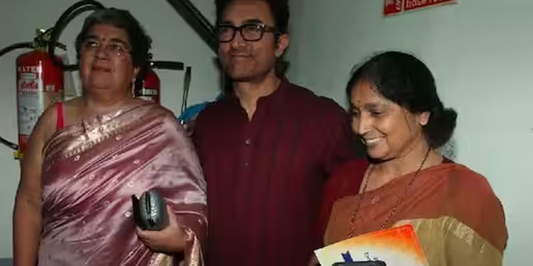 മകൾക്ക് വേണ്ടി ഒരുമിച്ചെത്തി ആമിർ ഖാനും ആദ്യ ഭാര്യയും