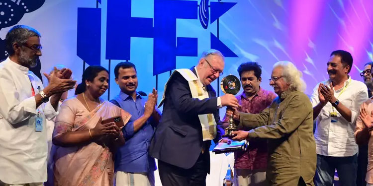 ഇന്നത്തെ 80 ലക്ഷം നിങ്ങൾക്കോ ? അറിയാം കാരുണ്യ ലോട്ടറി ഫലം