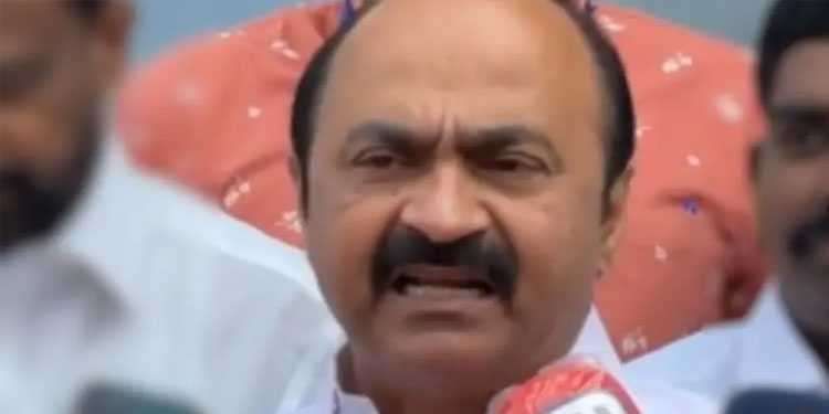 ഗവർണർ വക നാമനിർദ്ദേശം; കോൺഗ്രസുകാരുടെ രാജി ആവശ്യപ്പെടാതെ പ്രതിപക്ഷ നേതാവ്