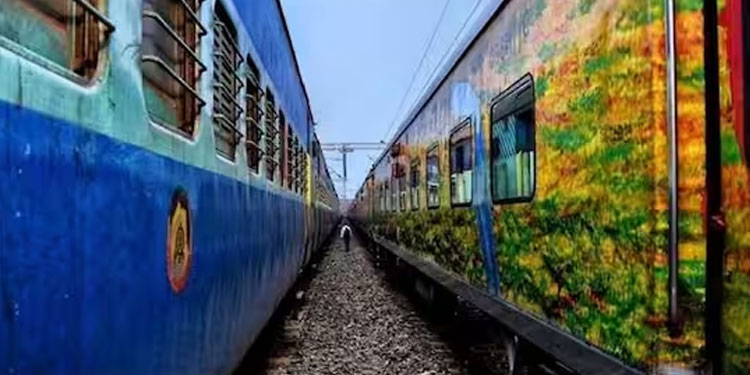 കൺഫേം ടിക്കറ്റുണ്ടായിട്ടും കാര്യമില്ല, 22,000 രൂപ പിഴയീടാക്കി, 40000 രൂപ നഷ്ടപരിഹാരം നൽകാൻ വിധി