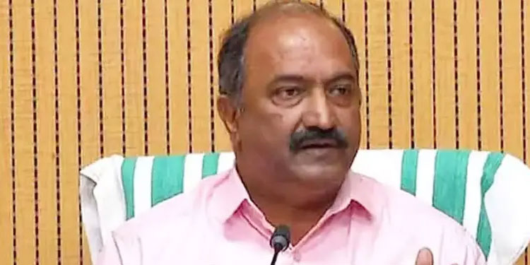 കടമെടുപ്പ്‌ വെട്ടിക്കുറയ്‌ക്കൽ; കേന്ദ്രസർക്കാർ നടപടി കേരളത്തെ ശ്വാസംമുട്ടിക്കുന്നത്‌: മന്ത്രി കെ എൻ ബാലഗോപാൽ