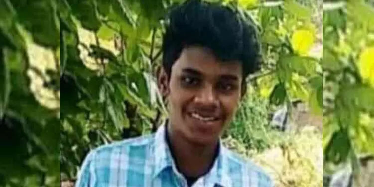 ബൈക്കപകടത്തിൽ പരിക്കേറ്റ് മണിക്കൂറിലേറെ റോഡിൽ കിടന്ന യുവാവ് മരിച്ചു