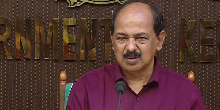 45127 പേർക്കുകൂടി മുൻഗണനാ റേഷൻ കാർഡ്; വിതരണോദ്ഘാടനം നാളെ