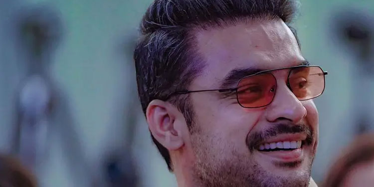 തെരഞ്ഞെടുപ്പുകൾ ജനാധിപത്യത്തെ ശക്തിപ്പെടുത്താനുള്ള സുവർണ്ണാവസരം: ടൊവിനോ തോമസ്