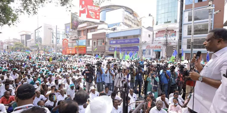 സംസ്ഥാന സർക്കാർ സവർണ സർക്കാറാവരുതെന്ന് പുന്നല ശ്രീകുമാർ