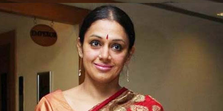 ശക്തമായ നേതൃത്വം, വനിതാ സംരക്ഷണ ബിൽ ഏറെ പ്രതീക്ഷയോടെ നോക്കികാണുന്നു: ശോഭന