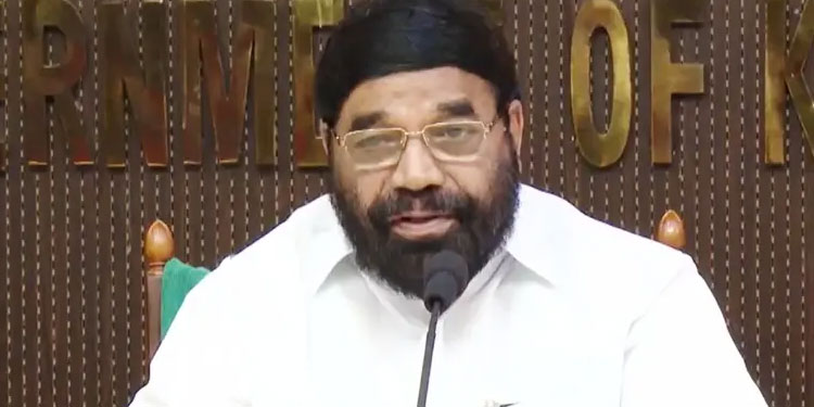 നടപടികൾ ഫലം ചെയ്‌തു; കരുവന്നൂർ ബാങ്ക്‌ പൂർവസ്ഥിതിയിലേക്ക്‌: മന്ത്രി വി എൻ വാസവൻ