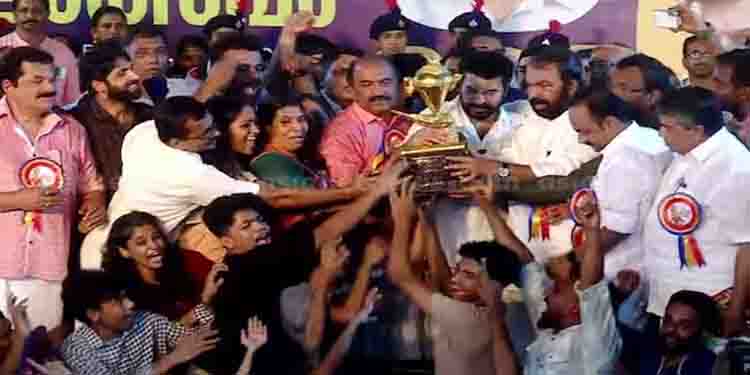 സ്വർണക്കപ്പ് നേടിയ ‘കണ്ണൂർ സ്ക്വാഡിന്’ ഇന്ന് ഗംഭീര സ്വീകരണം, വിരുന്നുകാരെ യാത്രയാക്കി കൊല്ലം