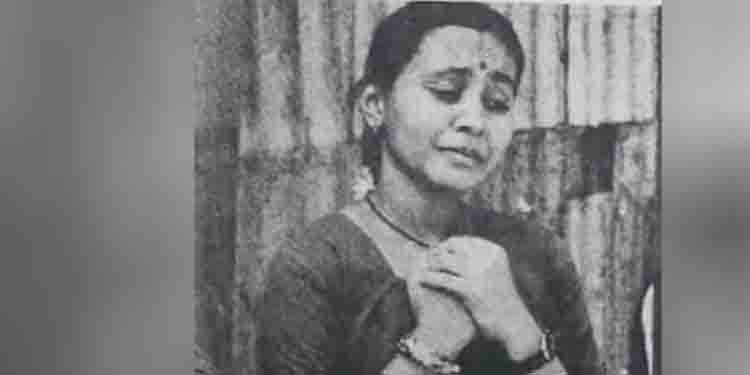 മോണോ ആക്ടിൽ ഒന്നാം സ്ഥാനം നേടിയ ഒരു പെൺകുട്ടി ഇന്ന് കേരളത്തിന്റെ പ്രിയപ്പെട്ട മന്ത്രി; ഫോട്ടോ പങ്കുവച്ച് എംഎൽഎ