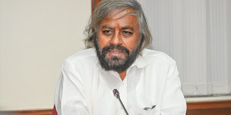 തണ്ണീർക്കൊമ്പൻ ചെരിഞ്ഞതിൽ അന്വേഷണം തുടങ്ങി, വീഴ്ച കണ്ടെത്തിയാൽ കർശന നടപടി: കർണാടക വനംമന്ത്രി ഈശ്വര ഖണ്ഡരെ