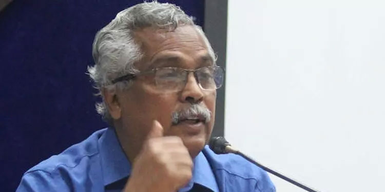 മനുവാദികൾ നയിക്കുന്ന കേന്ദ്ര സർക്കാർ നീങ്ങുന്നത് ചാതുർവർണ്യത്തിന്റെ വഴിയിലേക്ക് -ബിനോയ് വിശ്വം