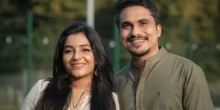 ‘നമ്മൾ ഒന്നിച്ചുള്ള 1461 ദിവസങ്ങൾ’, രജിഷ വിജയൻ പ്രണയത്തിൽ, ടോബിന്റെ പോസ്റ്റിന് പിന്നിൽ എന്ത് ?