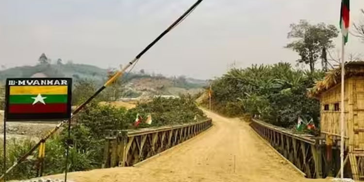 ഇന്ത്യക്കാർക്ക് മുന്നറിയിപ്പുമായി വിദേശകാര്യ മന്ത്രാലയം; മ്യാൻമറിലെ രഖൈൻ മേഖലയിലേക്ക് പോകരുതെന്ന് നിർദേശം