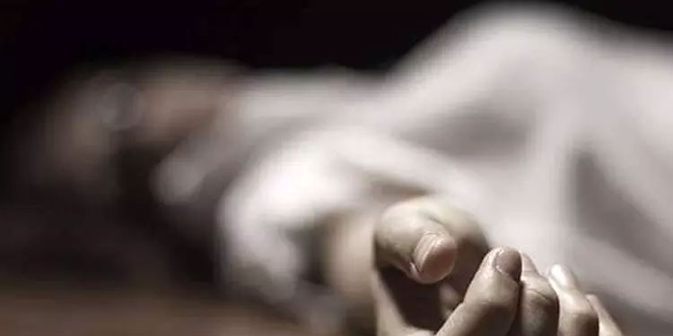 ചാലക്കുടിയിൽ 53 കാരനെ വീടിനുള്ളിൽ മരിച്ച നിലയിൽ കണ്ടെത്തി
