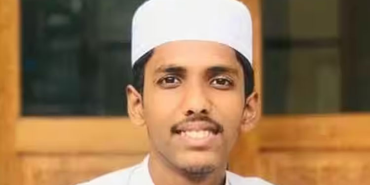 തമ്പാൻകടവിൽ 20 അംഗ സംഘത്തിനൊപ്പമെത്തി, കുളിക്കുന്നതിനിടെ അപ്രതീക്ഷിത അപകടം; അസ്‍ലമിനെ കണ്ടെത്താൻ തിരച്ചിൽ
