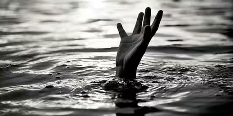 കരുവന്നൂർ പുഴയിൽ ചാടിയത് ആയുര്‍വേദ ഡോക്ടര്‍; യുവതിയുടെ മൃതദേഹം കണ്ടെത്തി